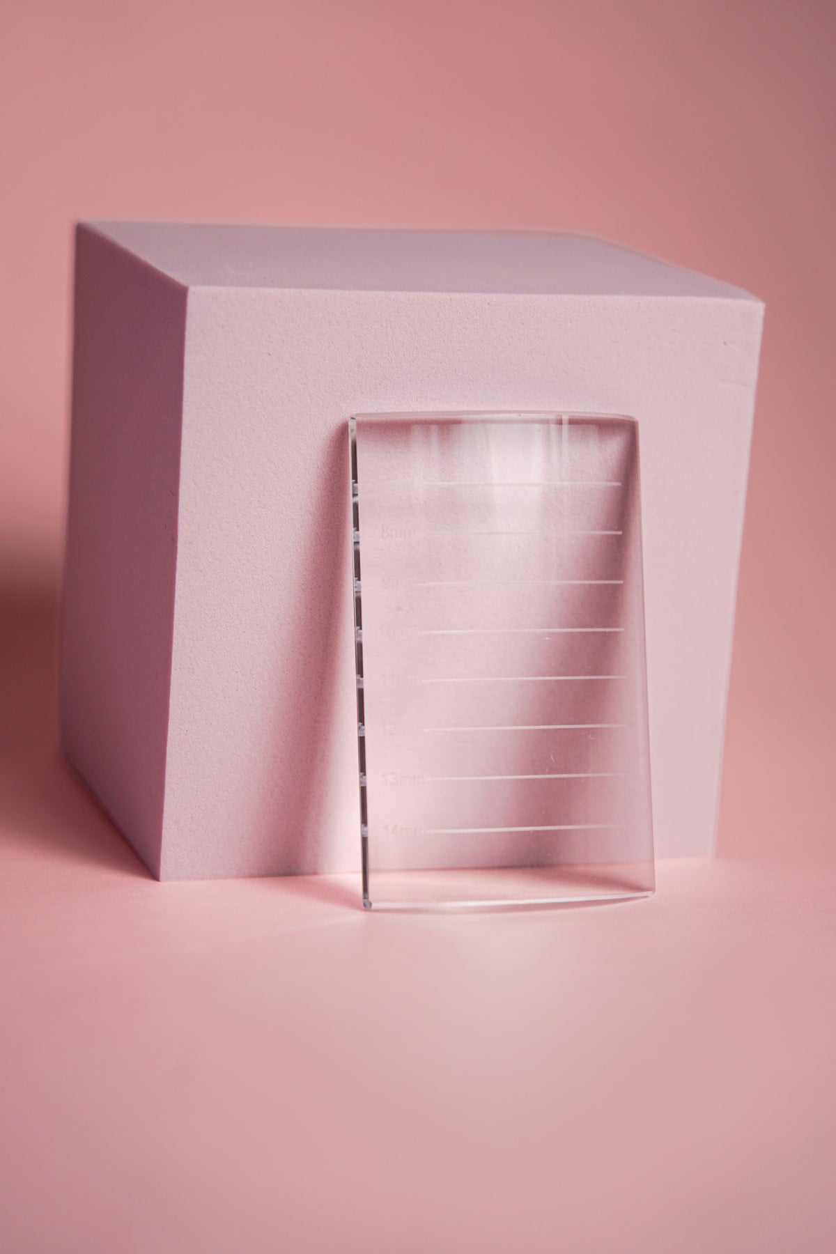 Oval glass Eyelash pallet